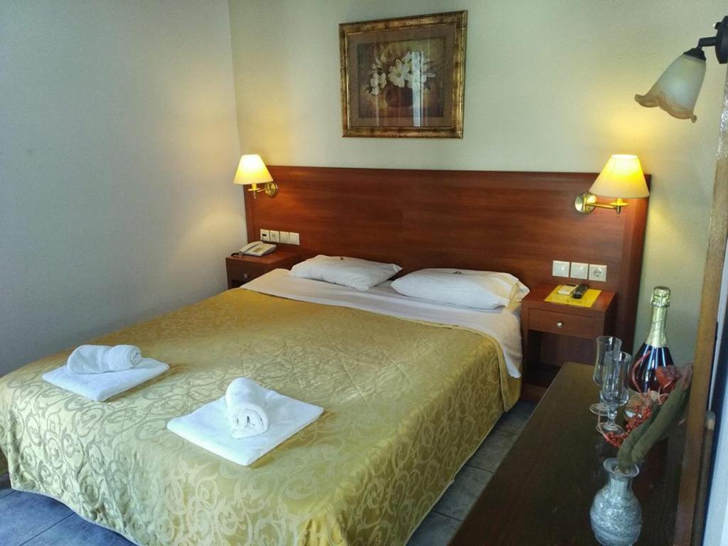 Spa Hotel Alex Loutra Edipsou  Esterno foto